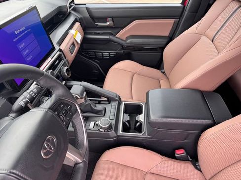 New 2026 Toyota 4Runner Limited AWD/4WD image 10