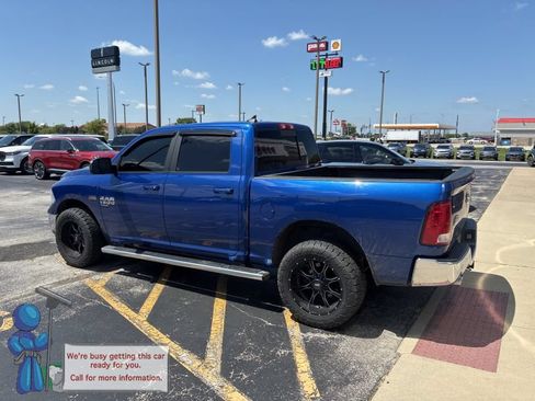 Used 2019 RAM 1500 Big Horn AWD/4WD image 3