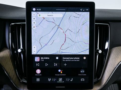 Used 2026 Volvo XC60 B5 Plus w/ Protection Package Premier image 16