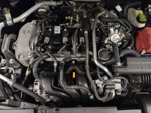 Used 2020 Nissan Sentra S image 30