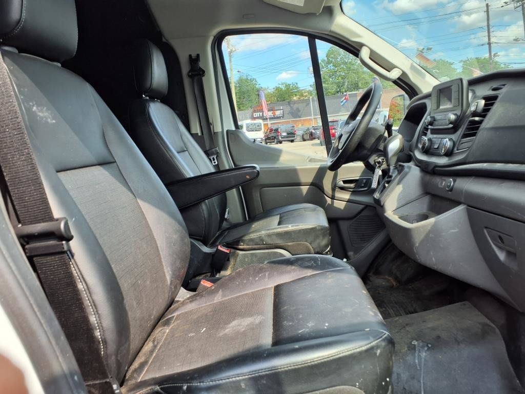Used 2020 Ford Transit 150 Low Roof w/ Load Area Protection Package RWD image 10