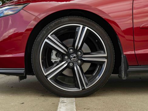 Used 2023 Honda Accord Sport image 14