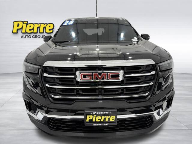 Used 2025 GMC Acadia Elevation AWD/4WD image 8
