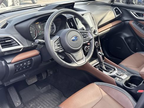 Used 2023 Subaru Forester Touring w/ Popular Package #3 image 26