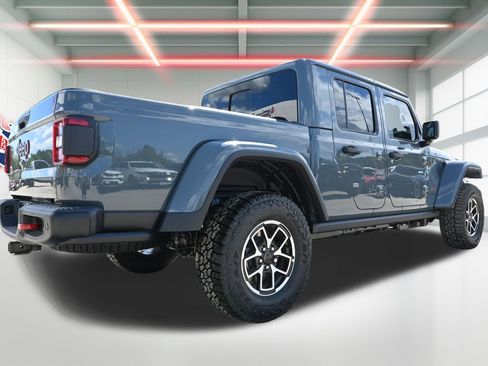 New 2026 Jeep Gladiator Rubicon image 3