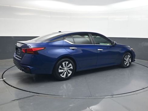 Used 2020 Nissan Altima 2.5 S image 4