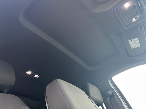 Used 2023 GMC Sierra 1500 Elevation image 18