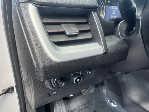 Used 2019 GMC Terrain SLT w/ Preferred Package FWD image 27