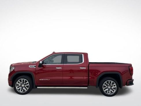 Used 2024 GMC Sierra 1500 Denali w/ Denali Reserve Package AWD/4WD image 11