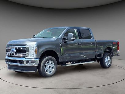 New 2025 Ford F350 XLT w/ 360-Degree Camera Package