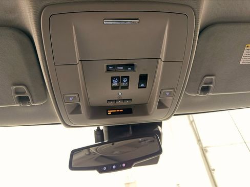 Used 2018 GMC Sierra 1500 Denali w/ Denali Ultimate Package image 21