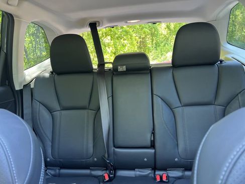 Used 2023 Subaru Forester Limited AWD/4WD image 32