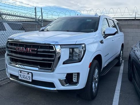 Used 2024 GMC Yukon XL SLT RWD image 7
