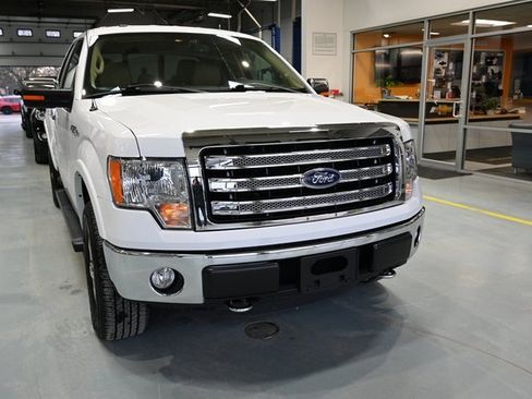 Used 2013 Ford F150 Lariat w/ Lariat Chrome Pkg image 3