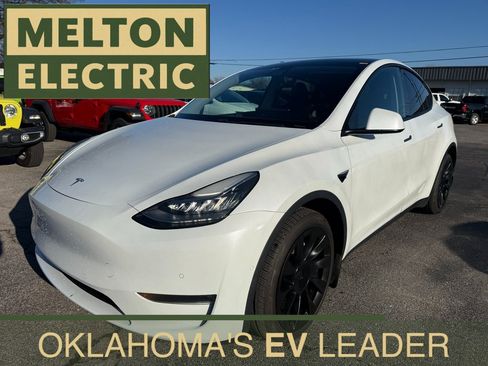 Used 2020 Tesla Model Y Long Range image 1