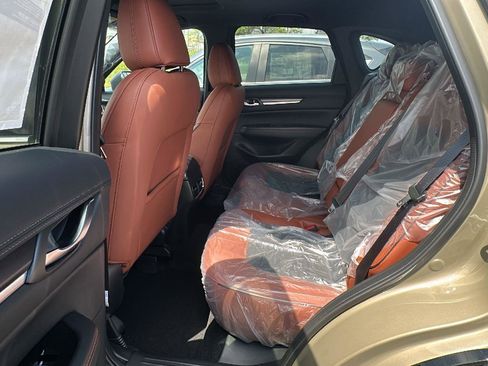 New 2025 MAZDA CX-5 Carbon Edition image 14