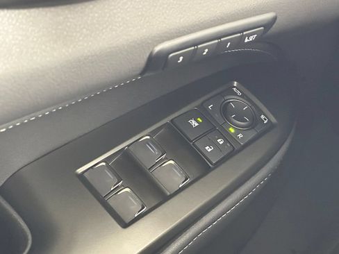 Used 2024 Lexus NX 350h AWD image 36