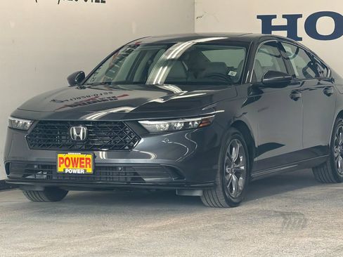 Used 2025 Honda Accord EX-L image 7
