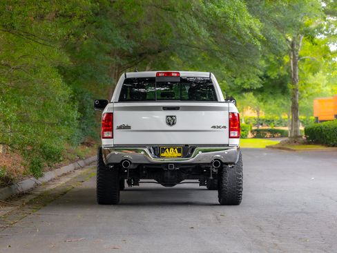Used 2019 RAM 1500 Big Horn AWD/4WD image 36