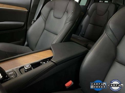 Used 2025 Volvo XC90 B6 Plus image 65