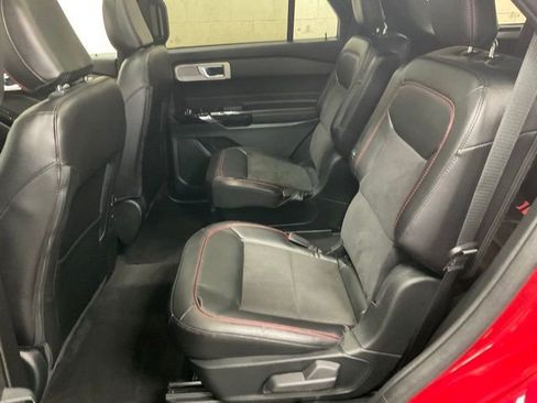 Used 2023 Ford Explorer ST-Line w/ Class IV Trailer Tow Package image 14