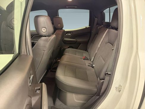 Used 2023 Chevrolet Colorado LT w/ LT Convenience Package RWD image 13
