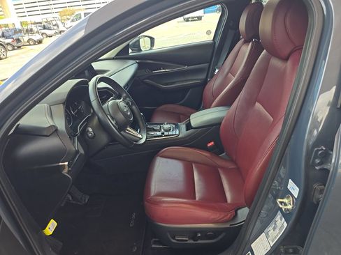 Used 2025 MAZDA CX-30 AWD 2.5 S w/ Preferred Package image 3