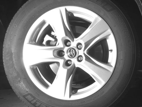 Used 2025 Toyota Highlander LE image 15