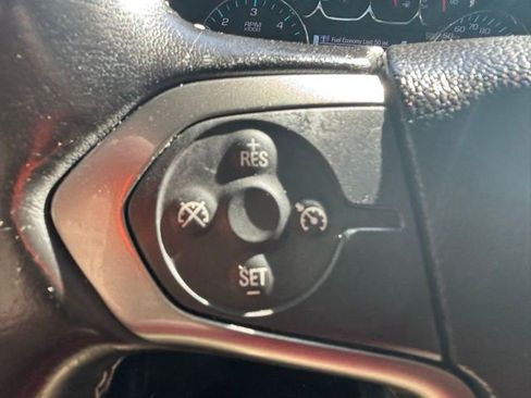 Used 2019 Chevrolet Silverado 1500 LT w/ All Star Edition image 25