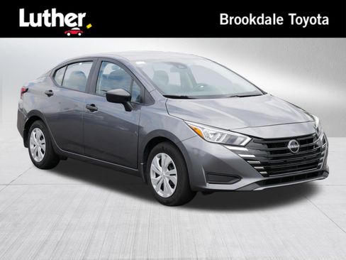 Used 2024 Nissan Versa S w/ Trunk Package FWD image 1
