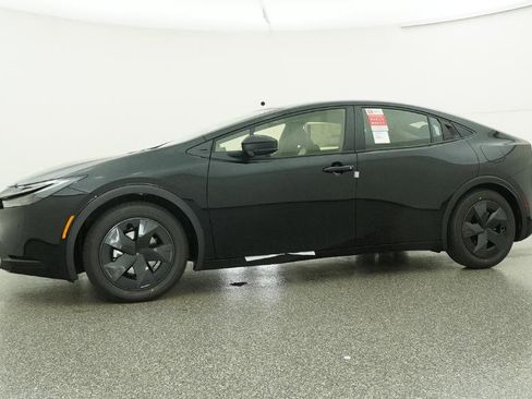 New 2026 Toyota Prius LE FWD image 29