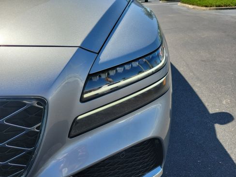 Used 2025 Genesis GV80 3.5T image 9