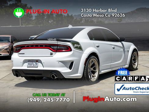 Used 2023 Dodge Charger Scat Pack RWD image 4