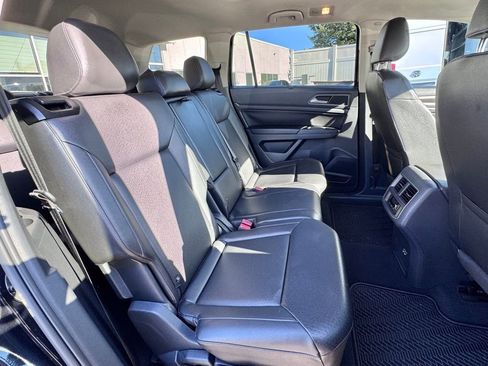 Used 2018 Volkswagen Atlas SEL AWD/4WD image 21