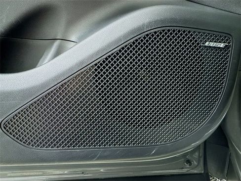 Used 2022 Hyundai Santa Cruz Limited image 15