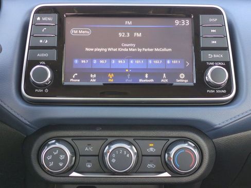 Certified 2025 Nissan Versa SV w/ Trunk Package image 17