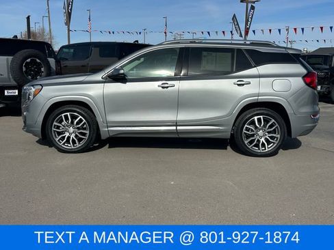 Used 2024 GMC Terrain Denali AWD/4WD image 7