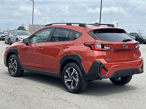Certified 2025 Subaru Crosstrek 2.5i Premium AWD/4WD image 11