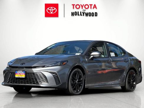 New 2026 Toyota Camry SE w/ Multimedia Upgrade Package FWD image 7