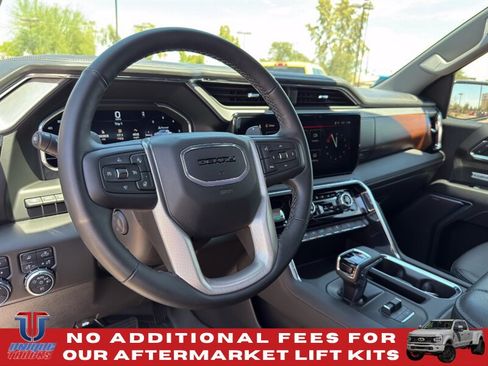Used 2025 GMC Sierra 1500 Denali w/ Technology Package AWD/4WD image 20