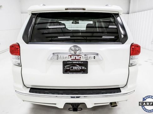 Used 2013 Toyota 4Runner Limited image 6