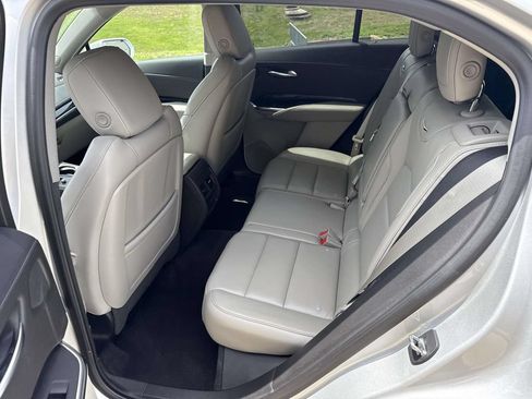 Used 2019 Cadillac XT4 Premium Luxury w/ Technology Package AWD/4WD image 10