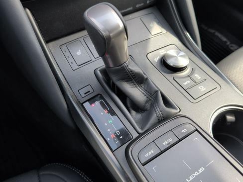Used 2025 Lexus IS 350 F Sport w/ Accessory Package 2 RWD image 21