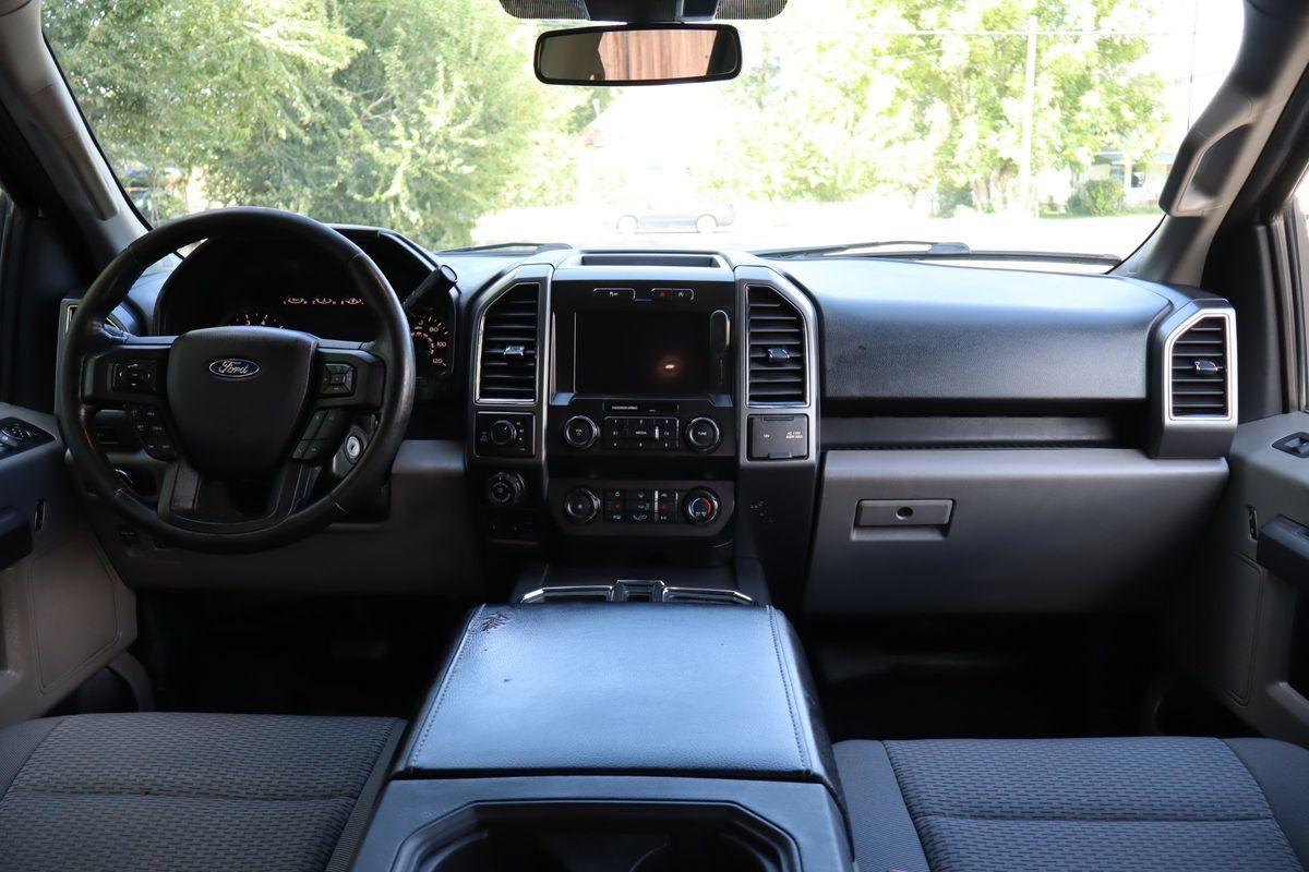 Used 2019 Ford F150 XLT w/ Equipment Group 302A Luxury AWD/4WD image 16