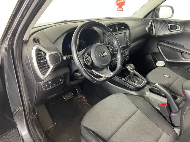 Used 2020 Kia Soul GT-Line w/ GT 2.0L Power Sunroof Package FWD image 3