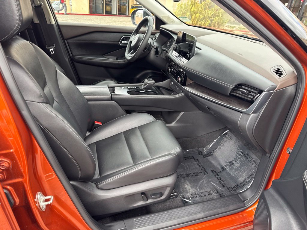 Used 2021 Nissan Rogue SL w/ Premium Package FWD image 15