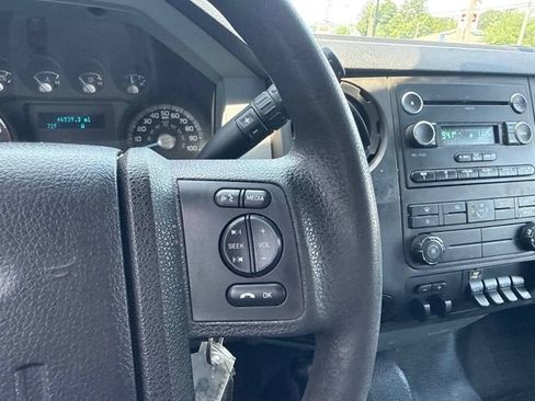 Used 2016 Ford F550 4x4 SuperCab Super Duty image 17