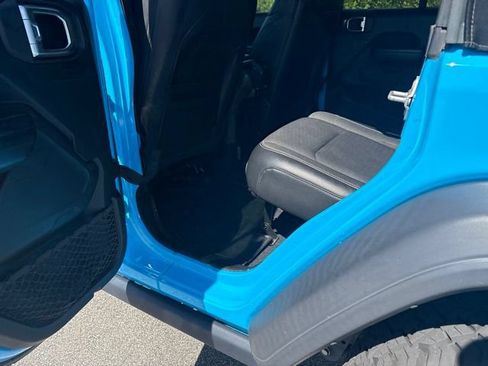 Used 2021 Jeep Wrangler Unlimited Sport AWD/4WD image 9