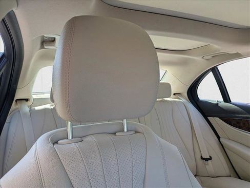 Used 2019 Mercedes-Benz E 450 4MATIC Sedan image 14