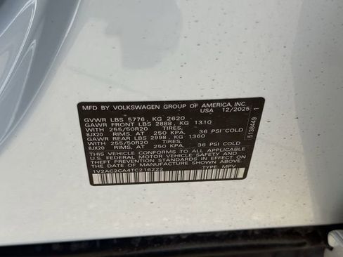 New 2026 Volkswagen Atlas Cross Sport SEL R-Line AWD/4WD image 19
